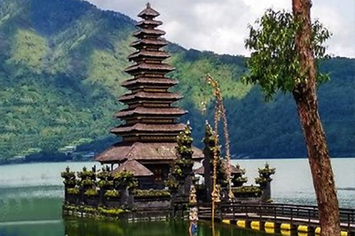 Siddhartha Bali Tours Pura Ulun Danu Batur